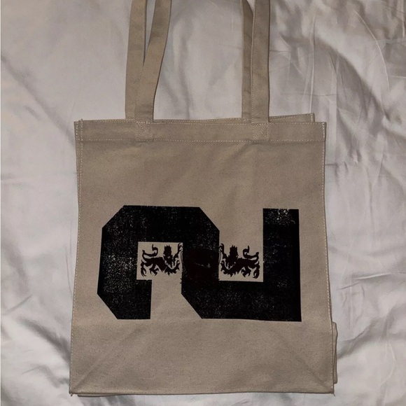 Travis Scott x Nike ComplexCon Exclusive Limited Tote Bag SOLD OUT - Picture 2 of 2